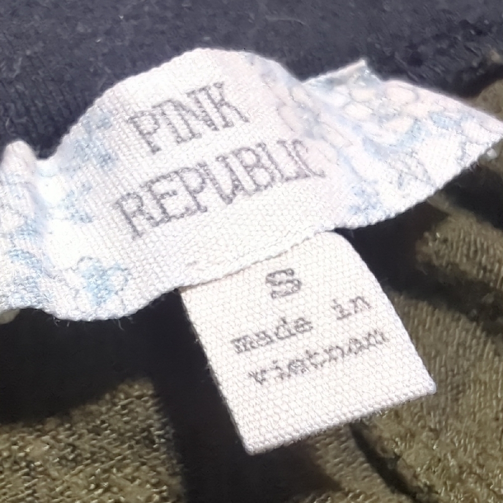 Pink Republic Green Cargo Pants with Tapered Fit - Picture 2 of 5